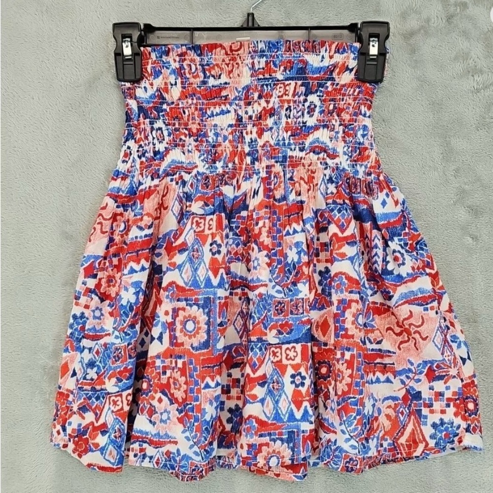 Loft Top Women's Size L Red White Blue Floral Smocked Strapless Tube Babydoll